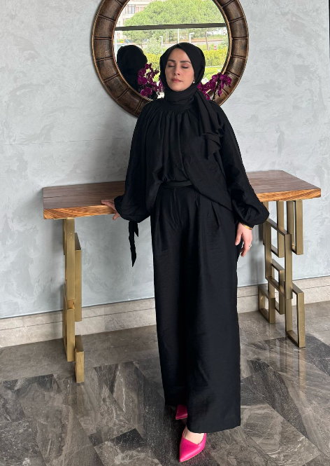 Lora takım